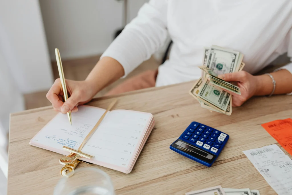 7 Easy Budget Tricks to Save More Per Month
